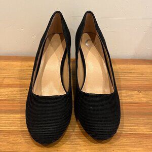 New (Display) Journee FAI Black Corduroy Block Heeled Pumps, Size 10